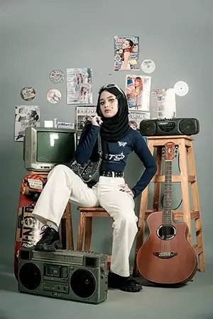Foto-YearBook-SMA-Tema-Y2K